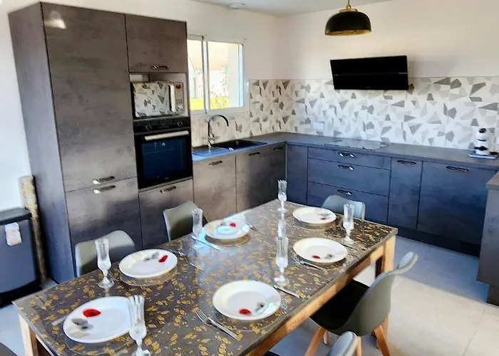 Guest house Cosy Pres De La - Maison Familial Equipe - Cote D'albatre 3*