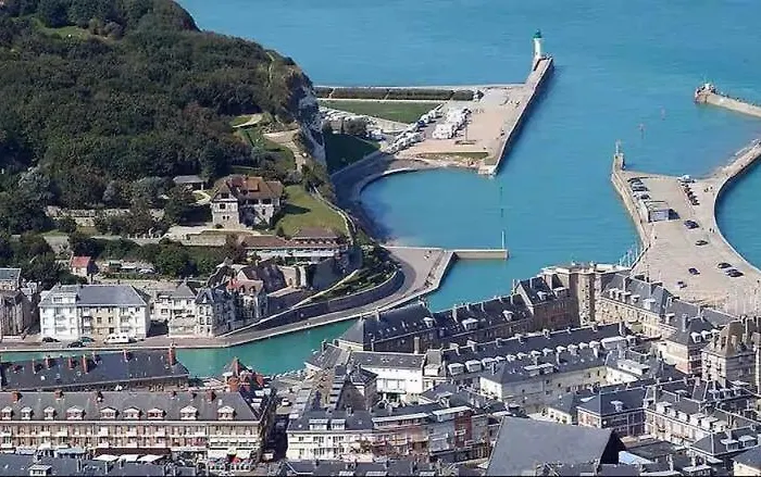 Cosy Pres De La - Maison Familial Equipe - Cote D'albatre 3* Cany-Barville